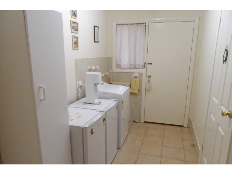 3b Meander Avenue, Renmark SA 5341