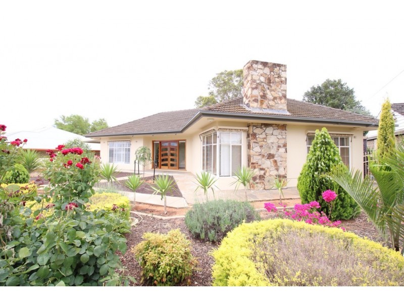 6 McMillan Street, Loxton SA 5333