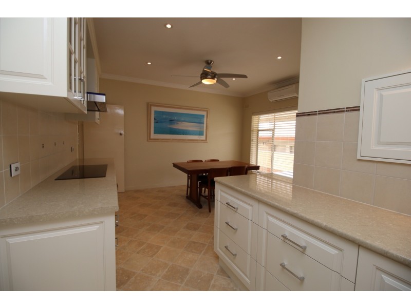 6 McMillan Street, Loxton SA 5333