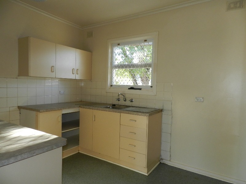 8 Gillespie Street, Berri SA 5343