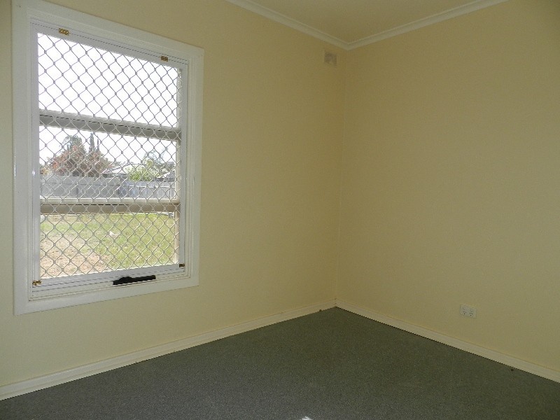 8 Gillespie Street, Berri SA 5343