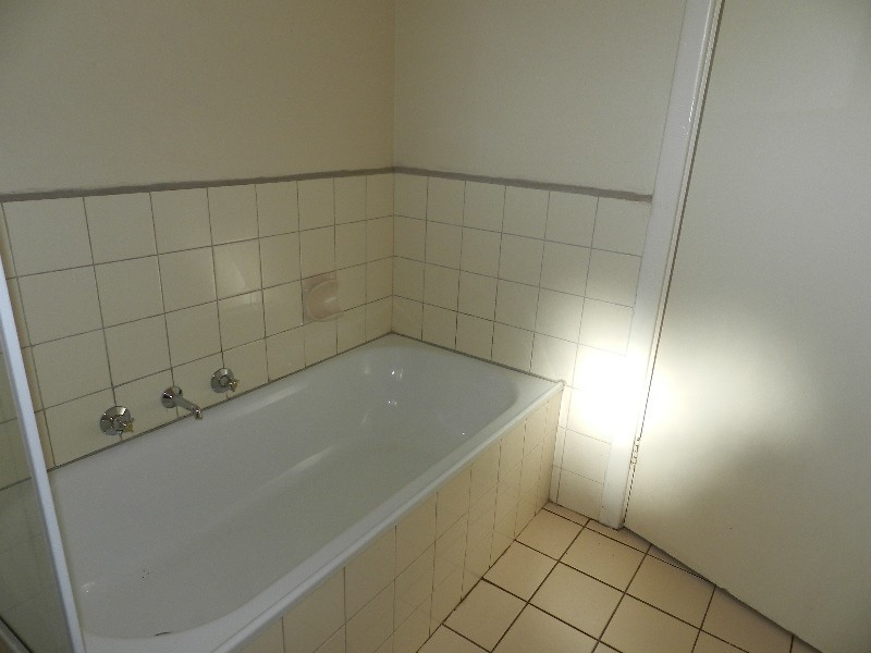 8 Gillespie Street, Berri SA 5343