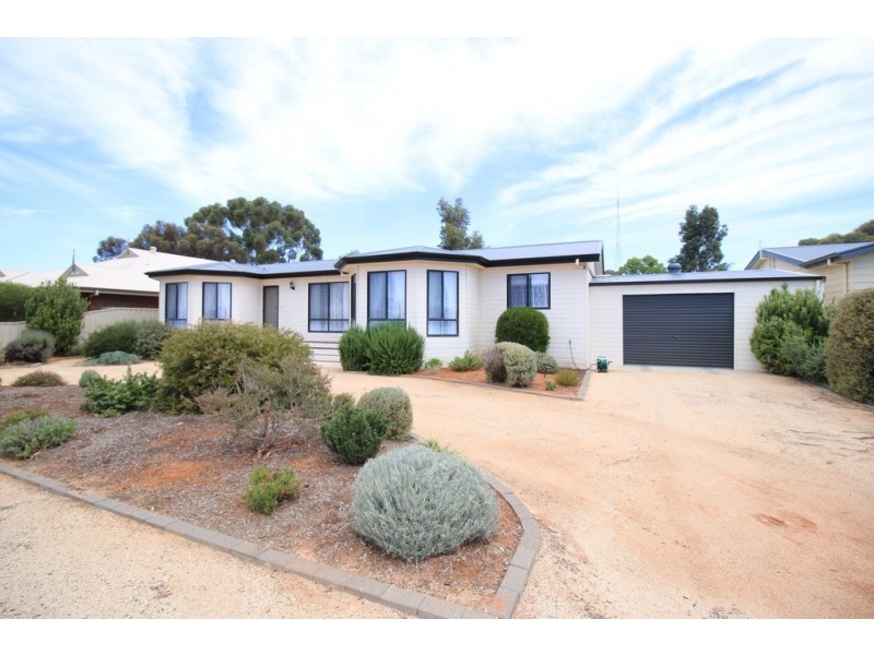 5 Schick Street, Loxton SA 5333