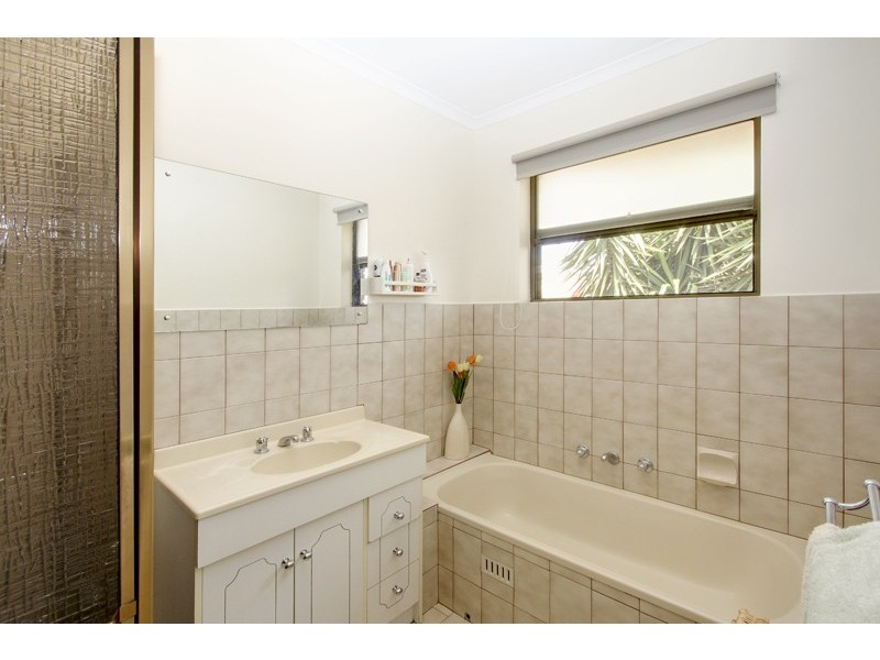 24 Thiele Avenue, Loxton SA 5333