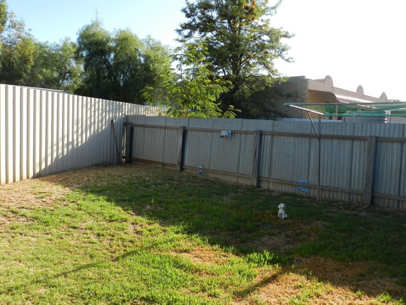 2/1 Mortimer Road, Berri SA 5343