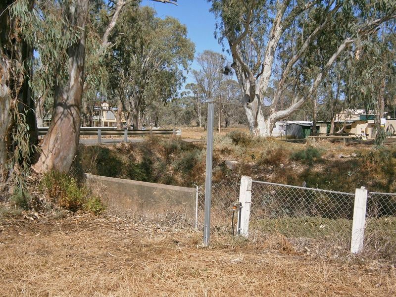 133 McPhee Avenue, Blanchetown SA 5357