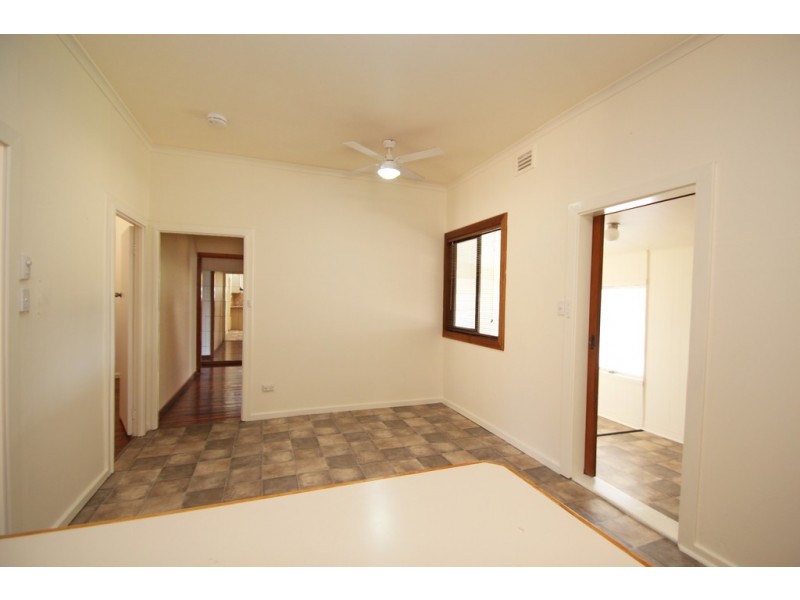 15 Dickerson Street, Barmera SA 5345