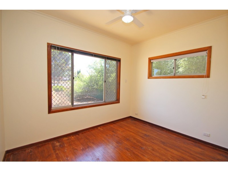 15 Dickerson Street, Barmera SA 5345