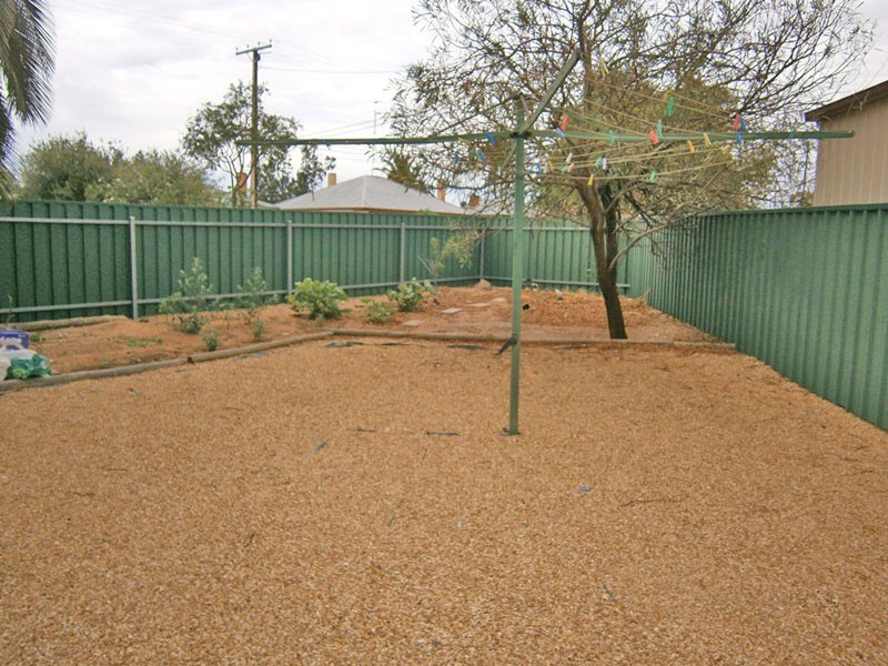 21 Cates Avenue, Waikerie SA 5330