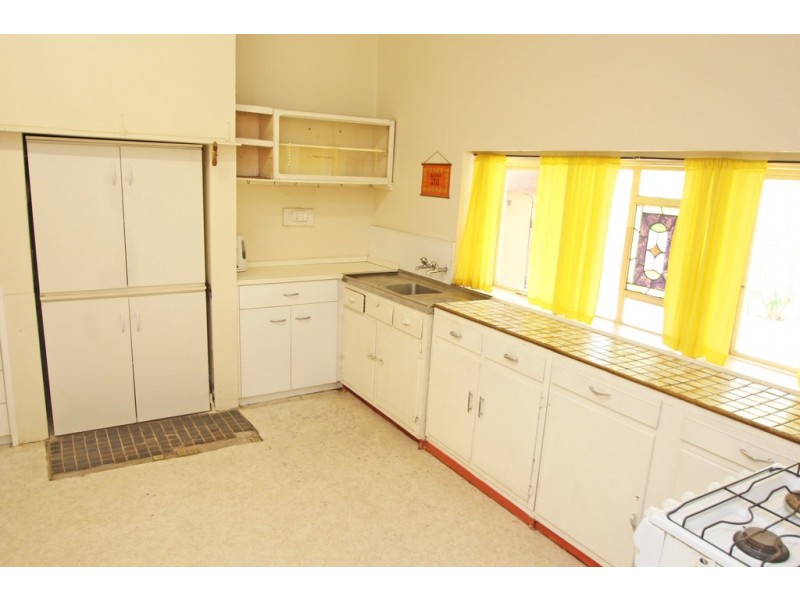 16 Nineteenth Street, Renmark SA 5341