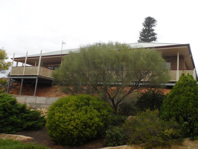 1 Crocker Crescent, Loxton SA 5333