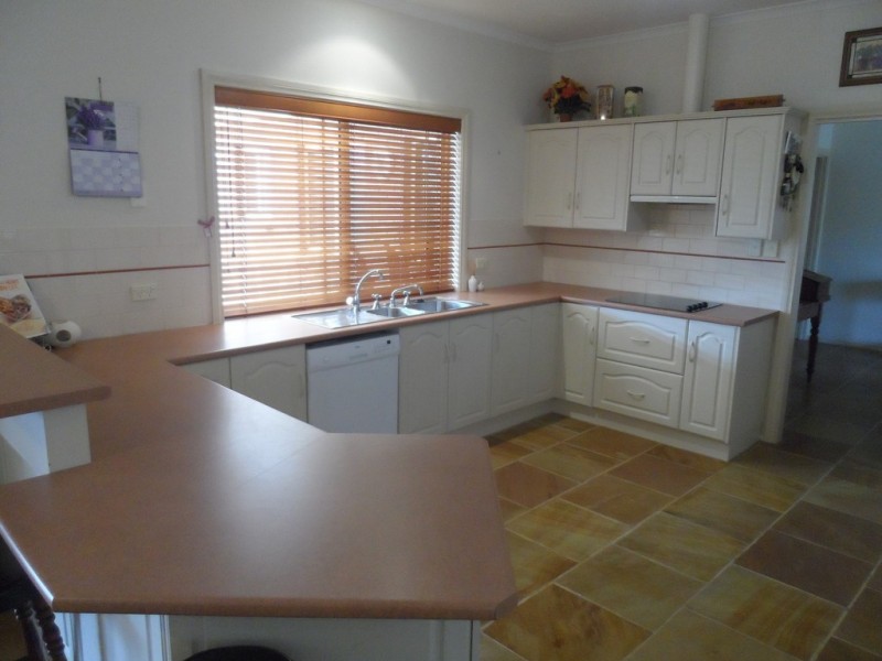 1 Crocker Crescent, Loxton SA 5333