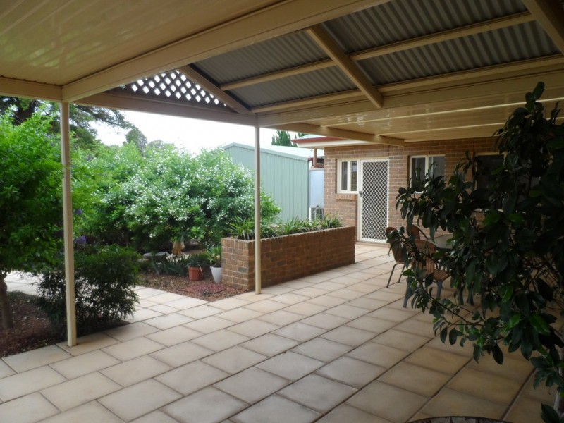 1 Crocker Crescent, Loxton SA 5333