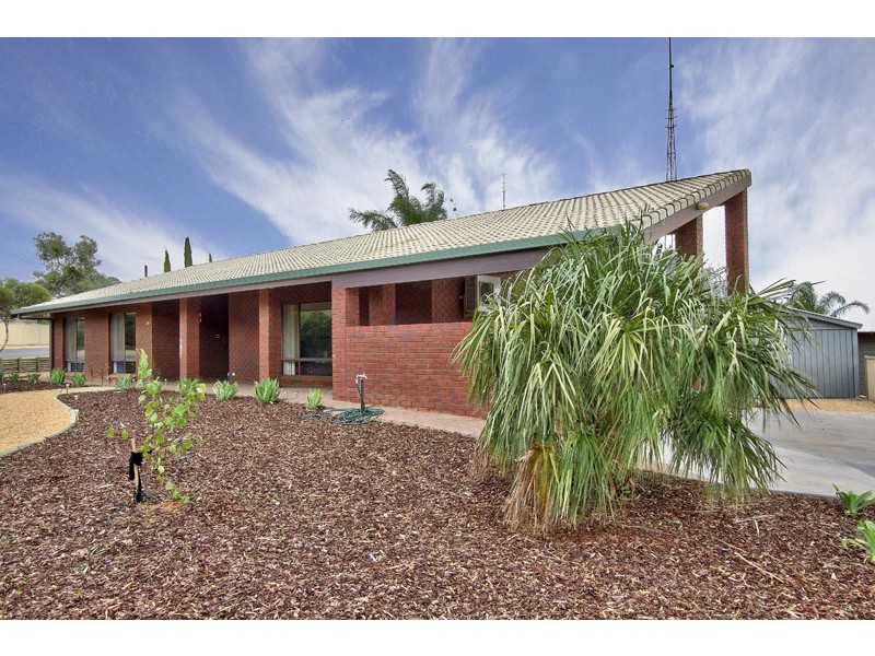 29 Westbrook Avenue, Loxton SA 5333