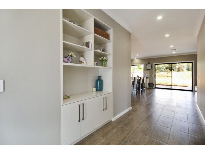 90 Gurney Road, Loxton SA 5333