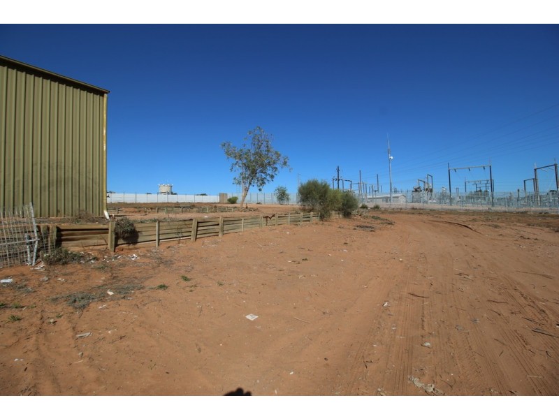 10-12 Verrall Crescent, Berri SA 5343