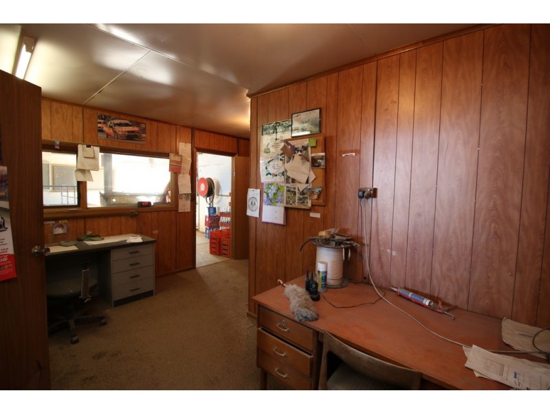 10-12 Verrall Crescent, Berri SA 5343