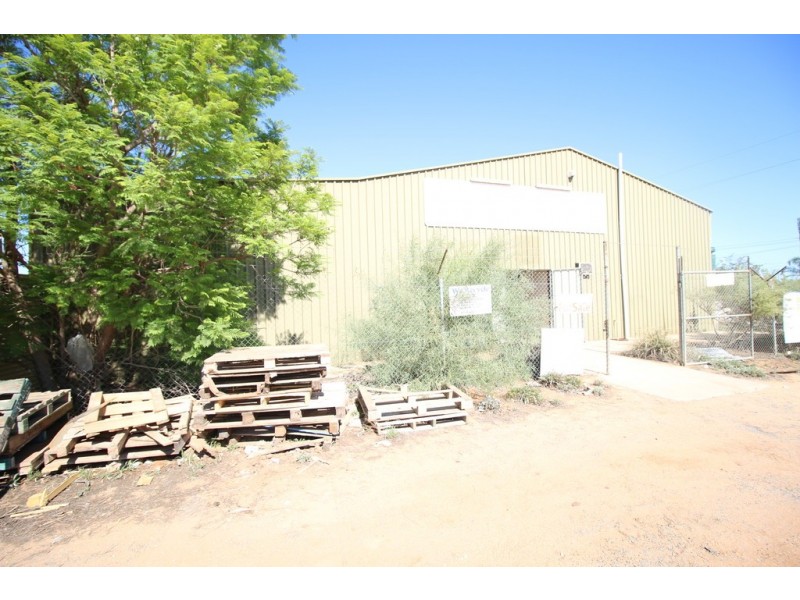 10-12 Verrall Crescent, Berri SA 5343