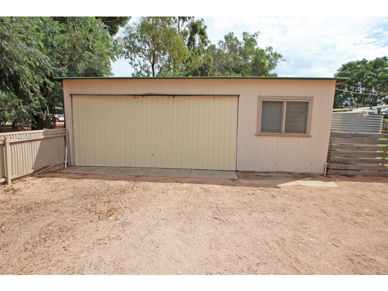 42 Etiwanda Street, Renmark SA 5341