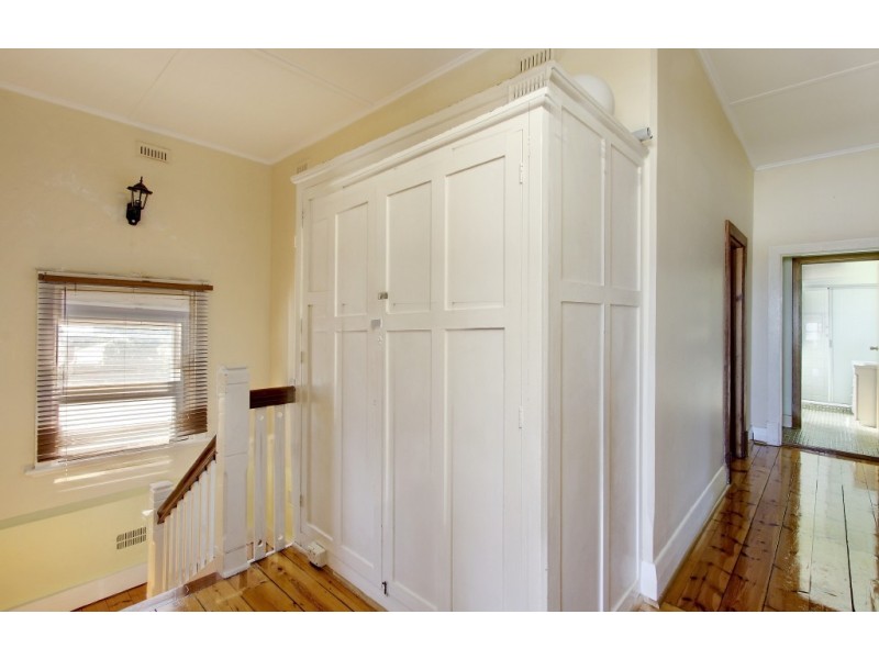 56 East Terrace, Loxton SA 5333