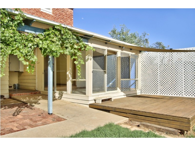 56 East Terrace, Loxton SA 5333