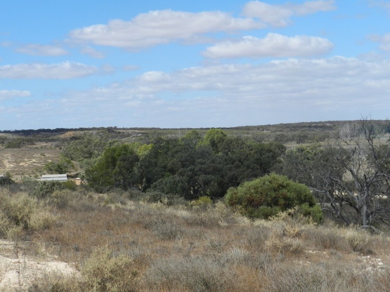 Section 27 Old Coach Road, Overland Corner SA 5330