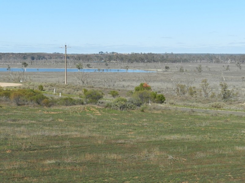 Section 27 Old Coach Road, Overland Corner SA 5330