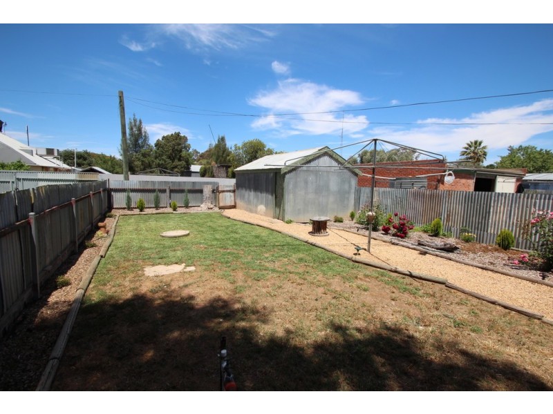 83 Cowra Street, Renmark SA 5341