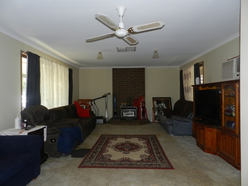 25 Streeter Avenue, Glossop SA 5344