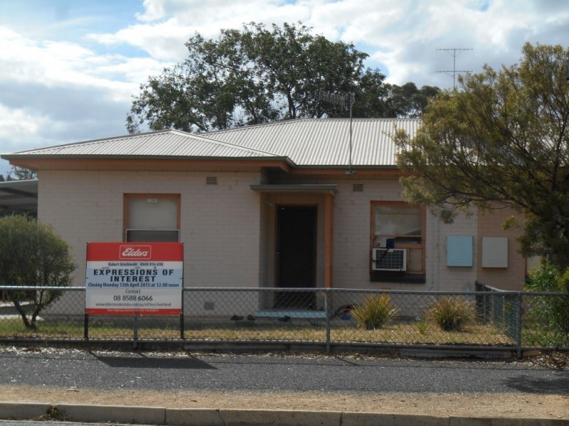 9 Trenaman Cres, Berri SA 5343