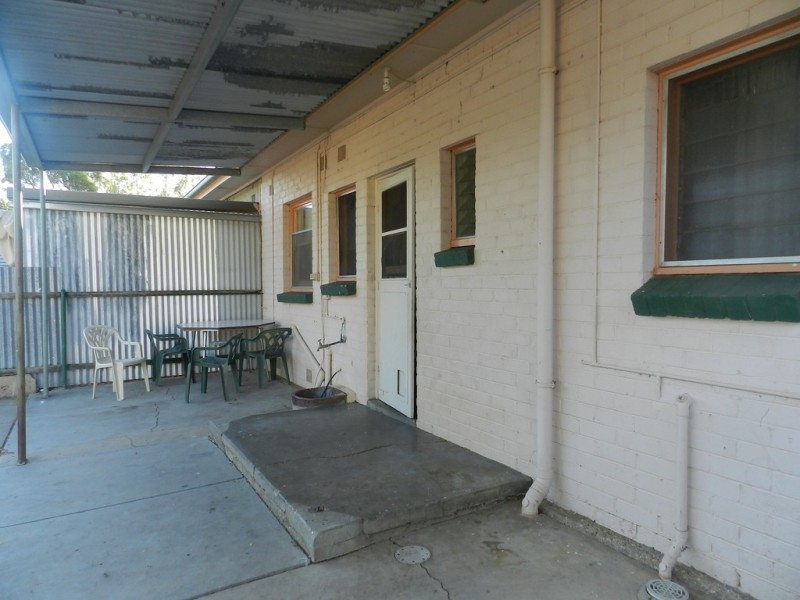 9 Trenaman Crescent, Berri SA 5343