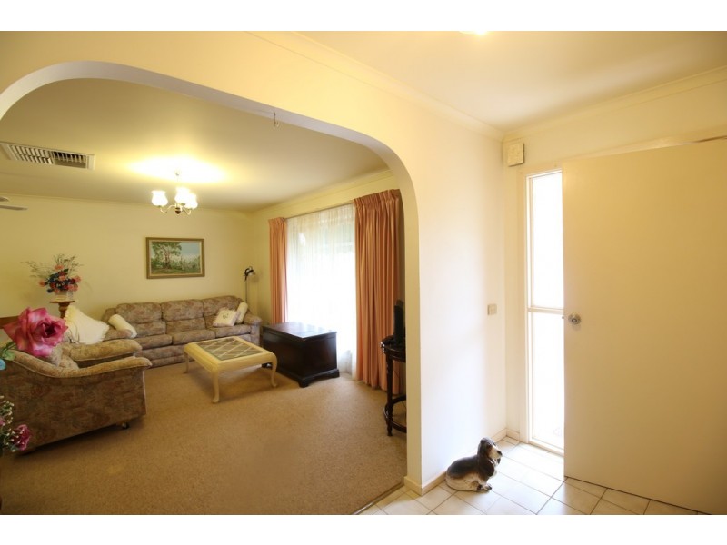 6 Najar Crescent, Berri SA 5343