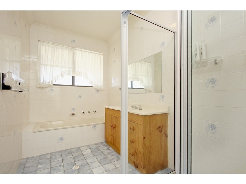 35 Proud Avenue, Loxton SA 5333