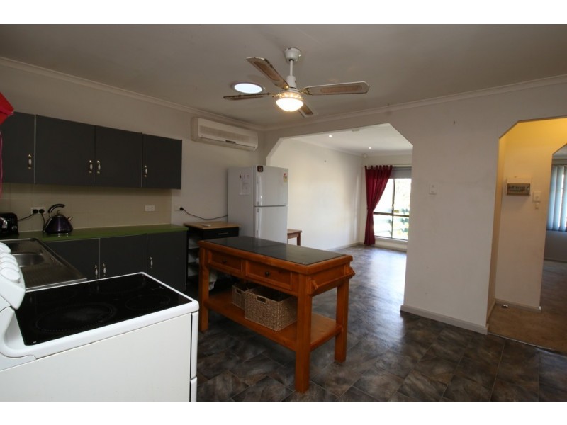 34 Jones Street, Berri SA 5343