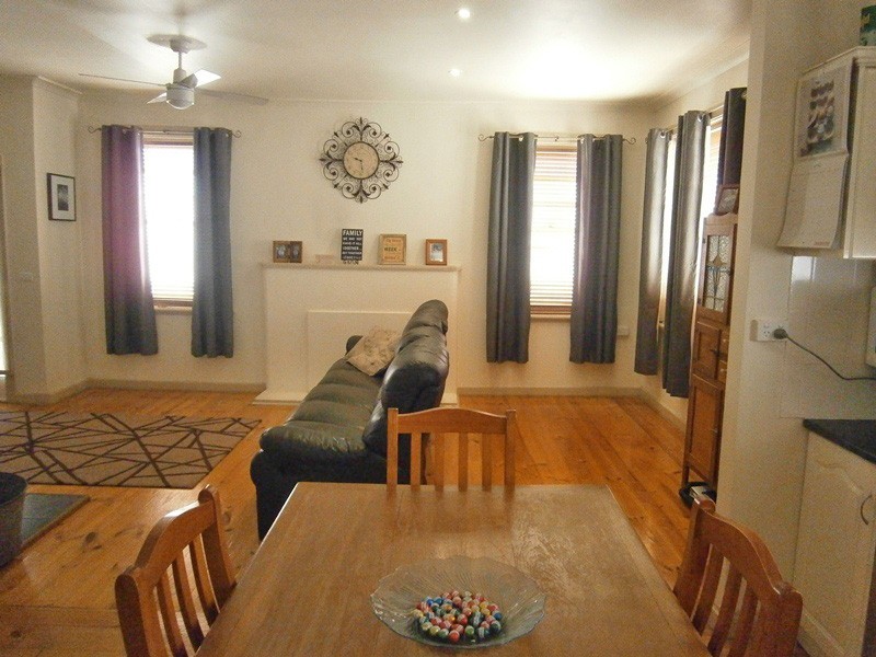 93 Hardy Road, Waikerie SA 5330