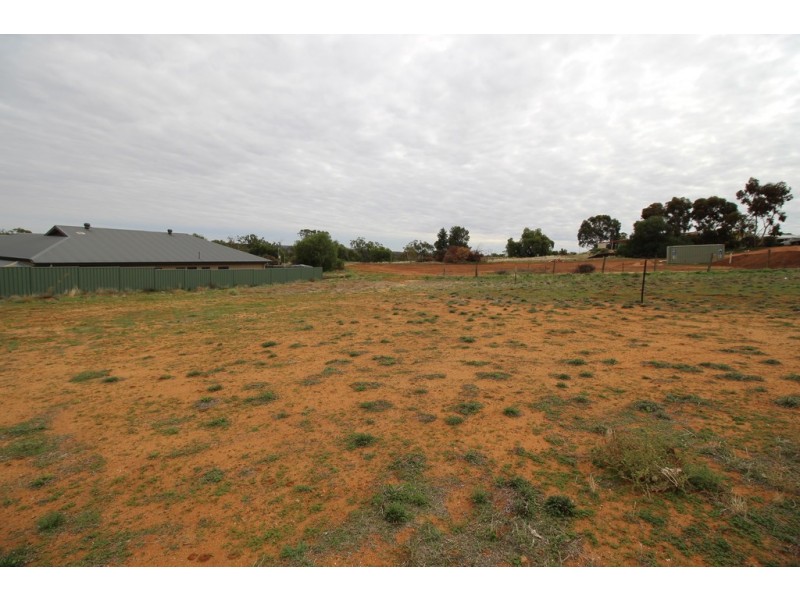 Lot 14 McEwen Drive, Loxton SA 5333