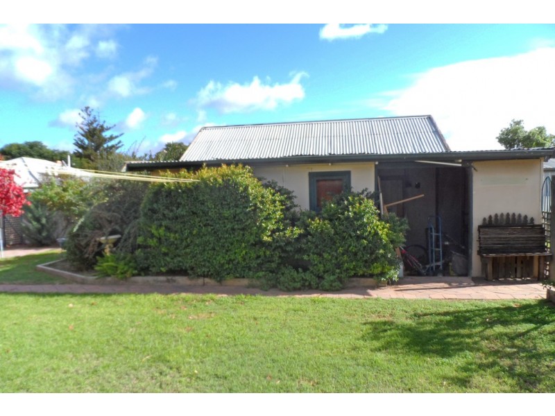 26 Seventeenth Street, Renmark SA 5341