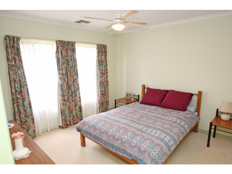 27 Middleton Avenue, Paringa SA 5340