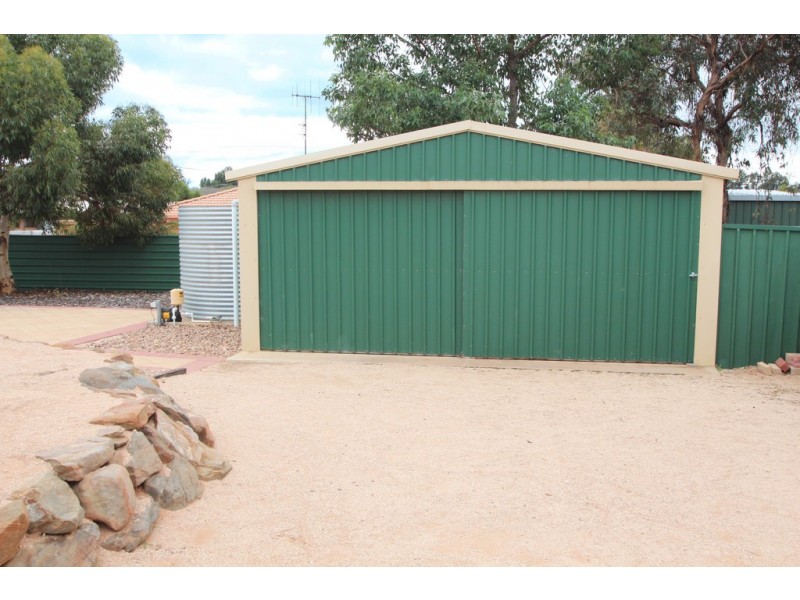 27 Middleton Avenue, Paringa SA 5340