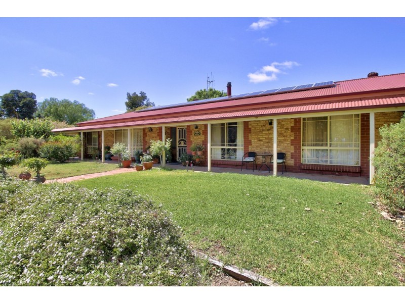 28 Gosse Avenue, Loxton SA 5333