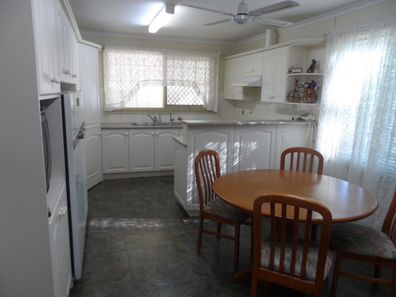 2A Hayward Terrace, Loxton SA 5333