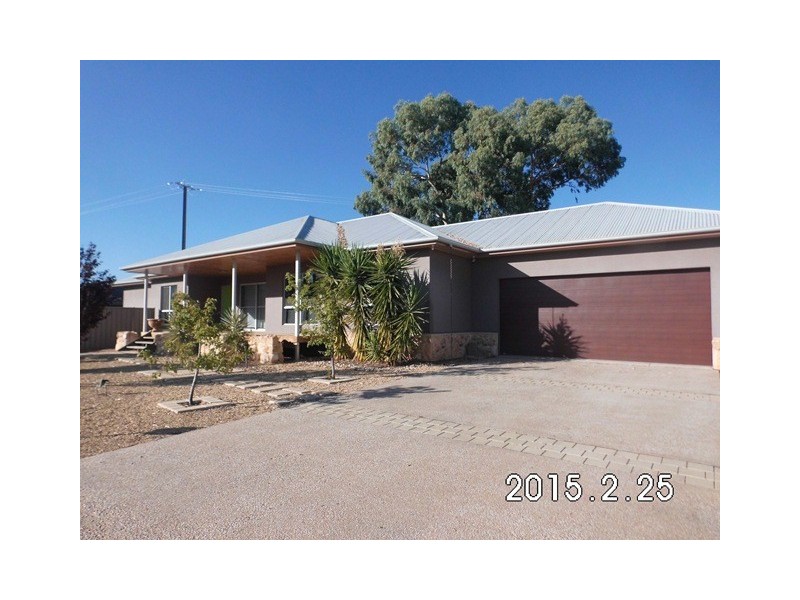 25 Ian Showell Drive, Renmark SA 5341