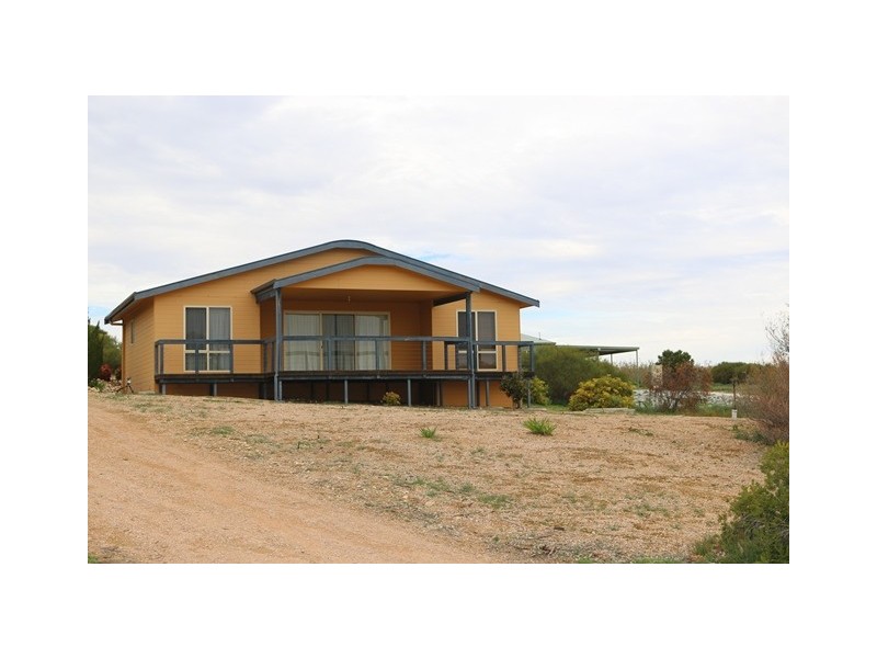 24 Helbig Drive, Blanchetown SA 5357