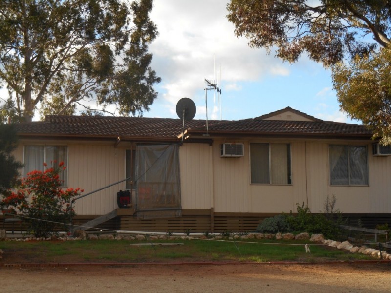 32 Jones Street, Berri SA 5343