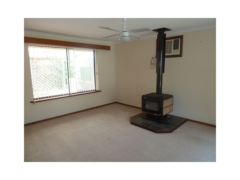 13 Spriggs Street, Berri SA 5343