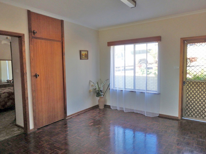 15 Marschall Street, Waikerie SA 5330