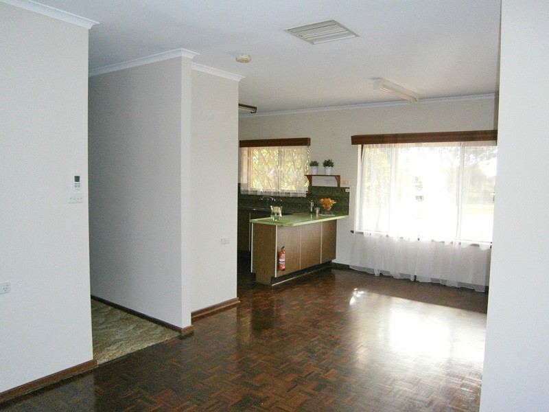 15 Marschall Street, Waikerie SA 5330