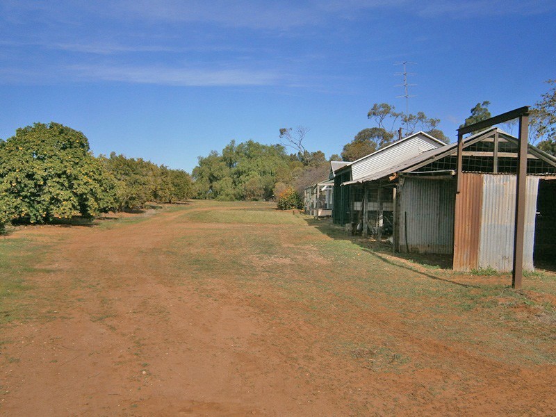 102 Hill Road, Sunlands SA 5322