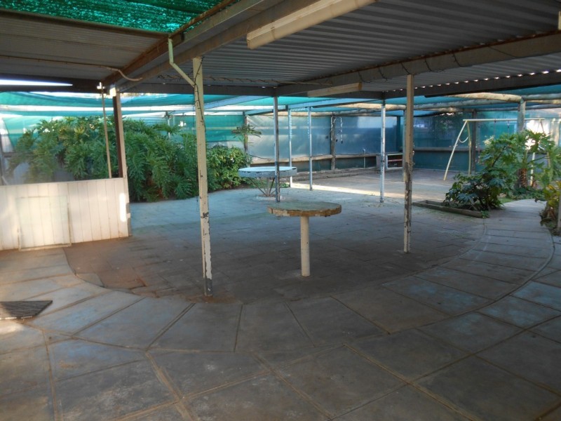 61 Tenth St, Renmark SA 5341