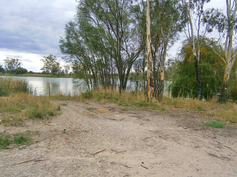 362 Government Road, Blanchetown SA 5357